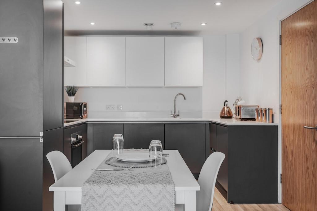 City Living Penthouse Apartment With Parking Manchester Kültér fotó